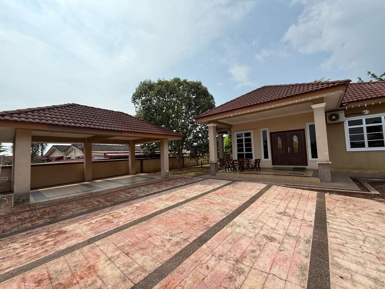 Rnk Boutique Hotel Jitra Bagian luar foto